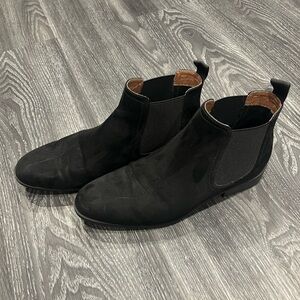 H&M Black Chelsea Boots